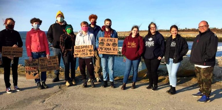 Mount A Indigenous student support group on how to help Mi’kmaw fishers