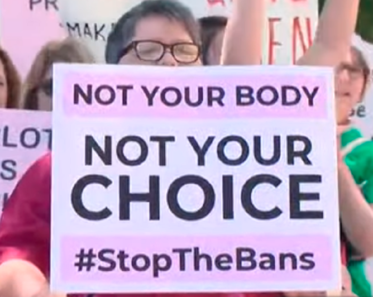 New Brunswick provincial government sued over abortion regulation