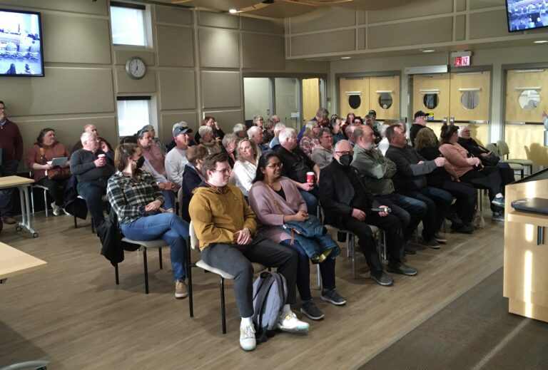 After confusion at March meeting, new guide omits info on how residents can address council