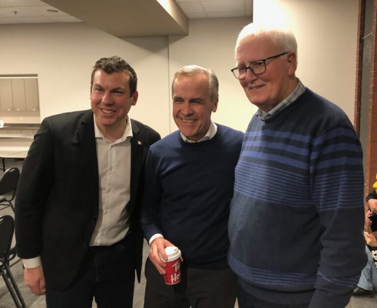 Liberal leadership hopeful Mark Carney stops in Amherst, but holds the line on Isthmus protection funding
