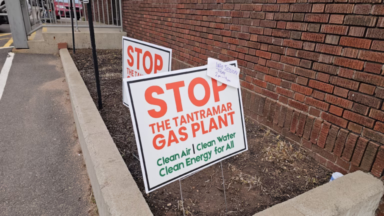 Public information session draws crowd over proposed Chignecto Isthmus gas plant