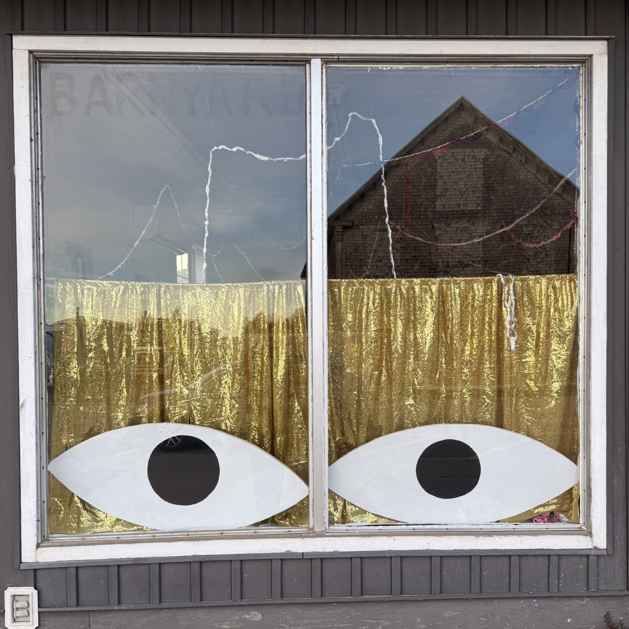 Living Things Arts Collective to celebrate grand opening